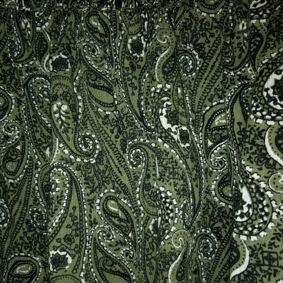 Top - Picture 2 of 3